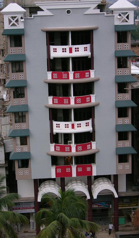 Hotel Millennium Guwahati Buitenkant foto