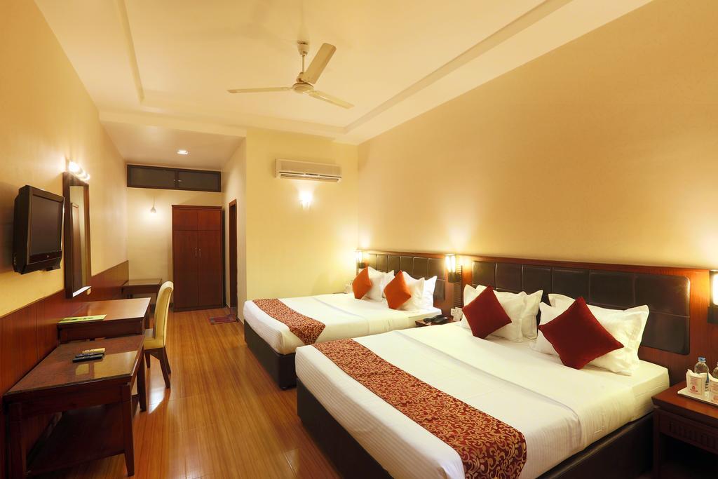 Hotel Millennium Guwahati Buitenkant foto